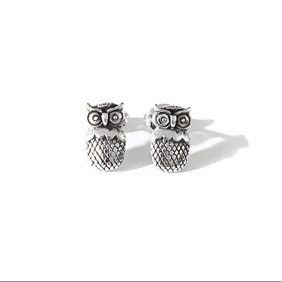Real 925 Sterling Silver Cute Wise Owl Lover Stud Earrings Small & Lightweight - Picture 3 of 9